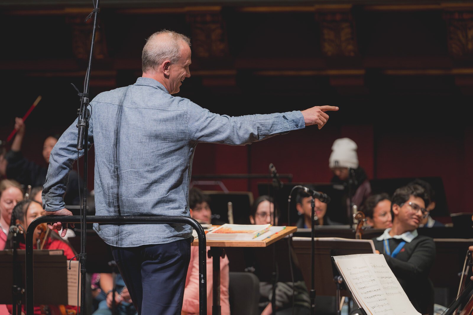 Carlos Miguel Prieto leading a rehearsal of "Venus in the Mirror" at Hill Auditorium.