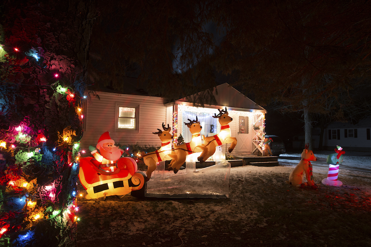 Seven mustsee Christmas light displays in Mt. Pleasant