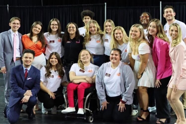 The 2023 Greek Week mock rock event’s overall winning team consisting of members from Alpha Gamma Delta (CPC) and Alpha Sigma Phi (IFC) at CMU.