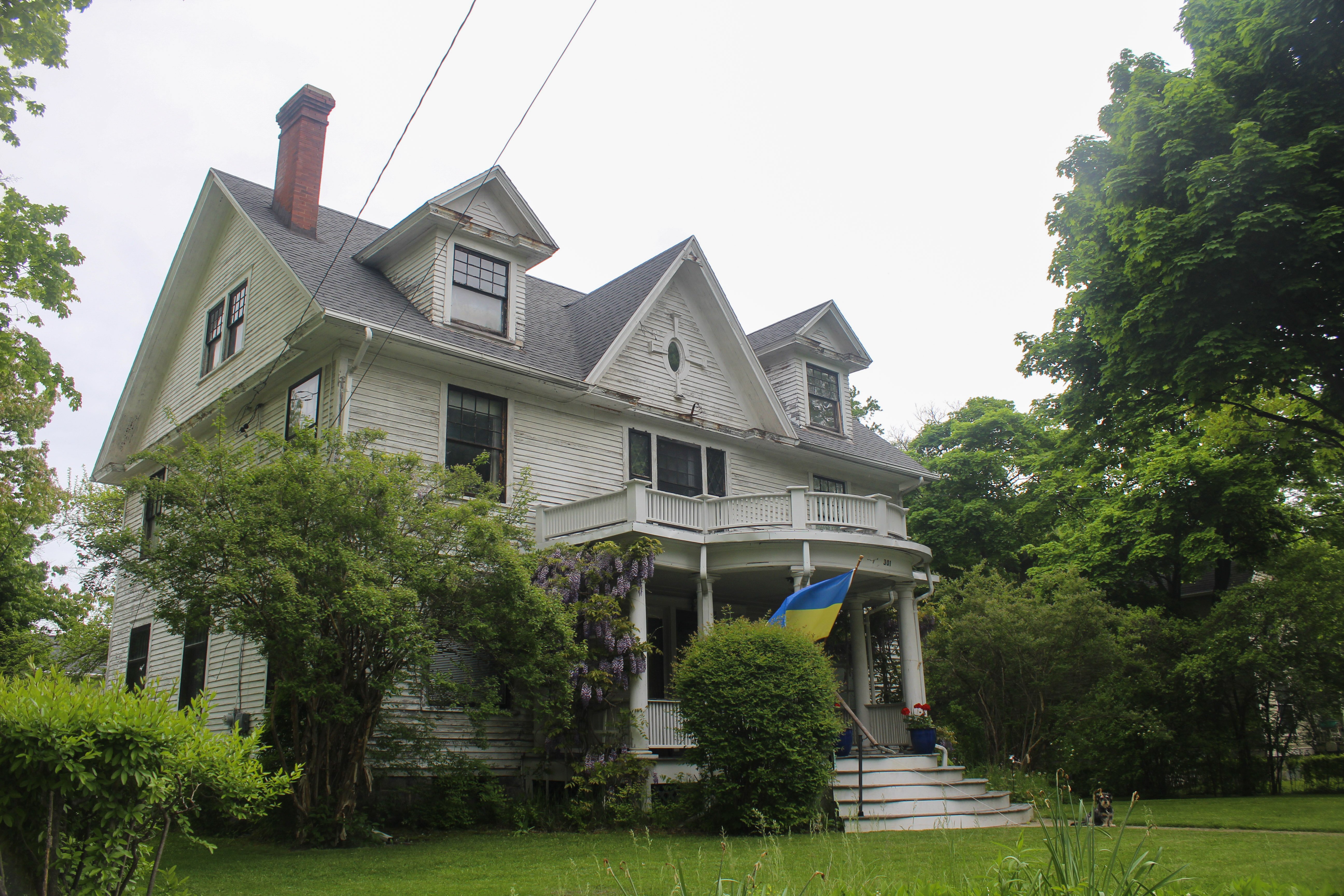 301 East High Street Home