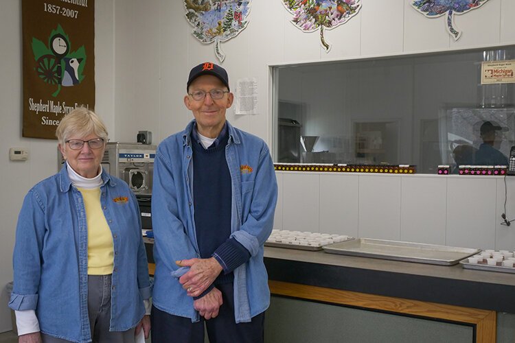 Arnie and Merrie Hammel
