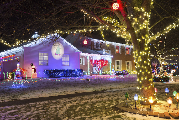 Seven mustsee Christmas light displays in Mt. Pleasant