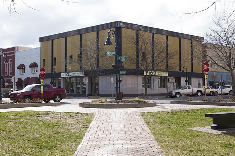 A popular part of the plan is the changes to the downtown Mt. Pleasant block. This includes an expansion of the Town Center Park on the corner of Broadway Street and N. Main Street, with a redistribution of parking space to elsewhere downtown. 
