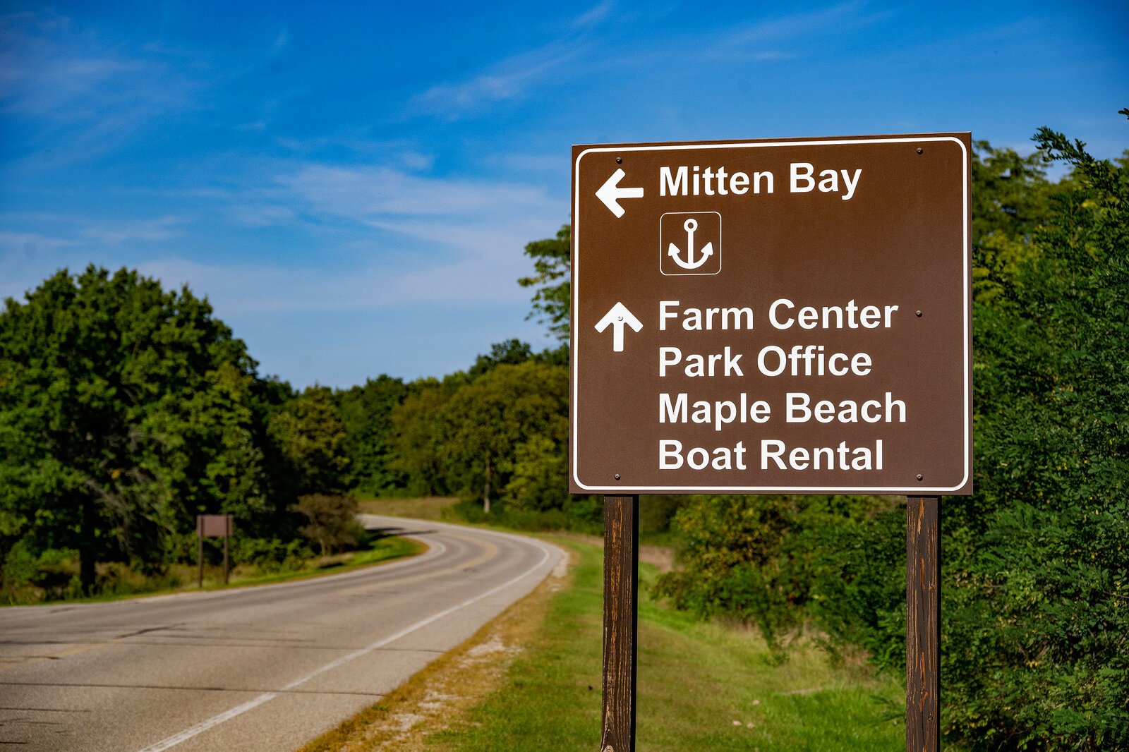 Signage at Kensington Metropark.