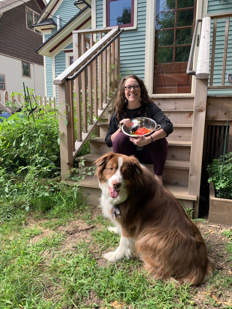 Alyssa Cheadle with a bowl of her homegrown tomatoes.