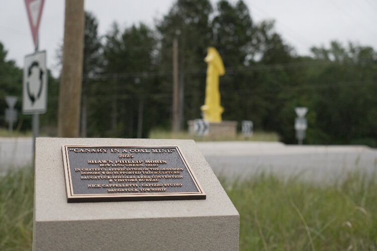 Saugatuck Township unveiled a plaque dedicating its first public art piece, “Canary in a Coal Mine" on Aug. 20. 