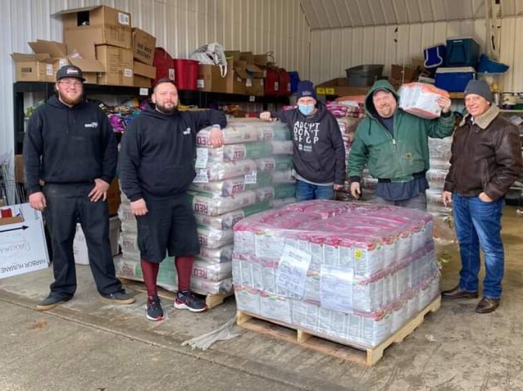 Land O'Lakes donated 10,000 pounds of its dog food to Harbor Humane. The food will serve pets at the shelter, in foster care, and at the pet food pantry.