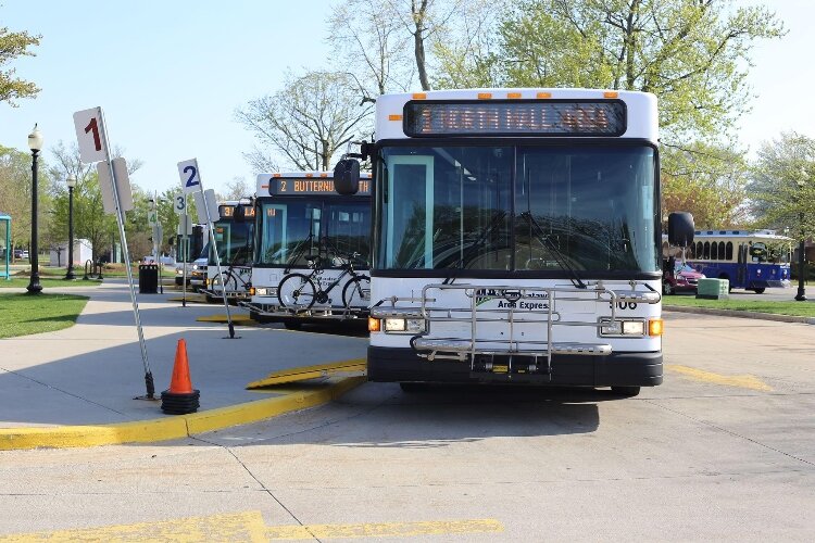 MAX is a regional transportation system serves the city of Holland and Holland Township, and it has contracted services with Park Township, Zeeland Township, and the city of Zeeland. 