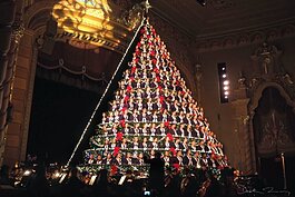 Mona Shores High School Choir Presents America’s Tallest Singing Christmas Tree. (Derek Wong)