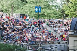 Zeeland's popular Soundz of Summer concerts return to the Lawrence Park Bowl.