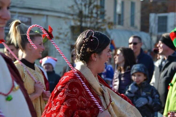 Don your best Whootville or Christmas attire and be part of Saugatuck’s annual Christmas Parade. 