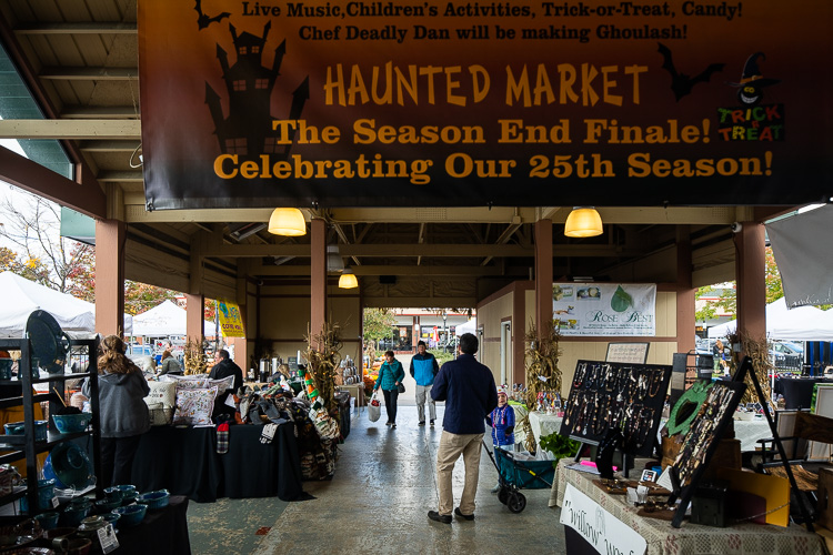 Farmington Farmers & Artisans Market. Photos by David Lewinski.