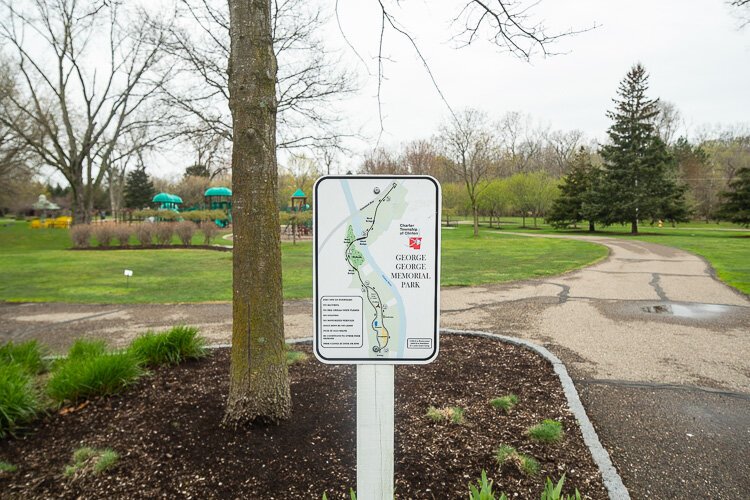 A helpful sign at George George Park.