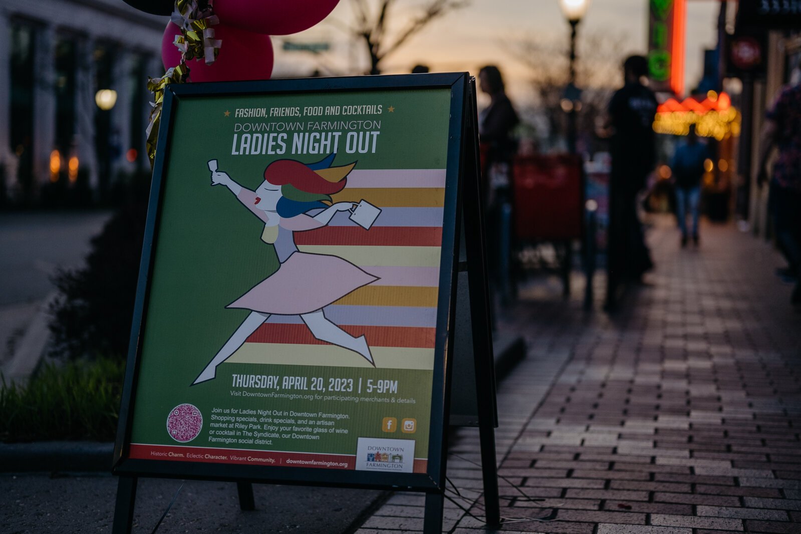 Contributing photographer Steve Koss spends an evening in downtown Farmington, capturing the fashion, friends, food and cocktails shared amongst those attending this season’s Ladies Night Out.
