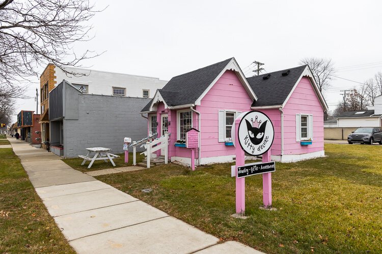 Kitty Deluxe can be found at a pink house in St. Clair Shores. 
