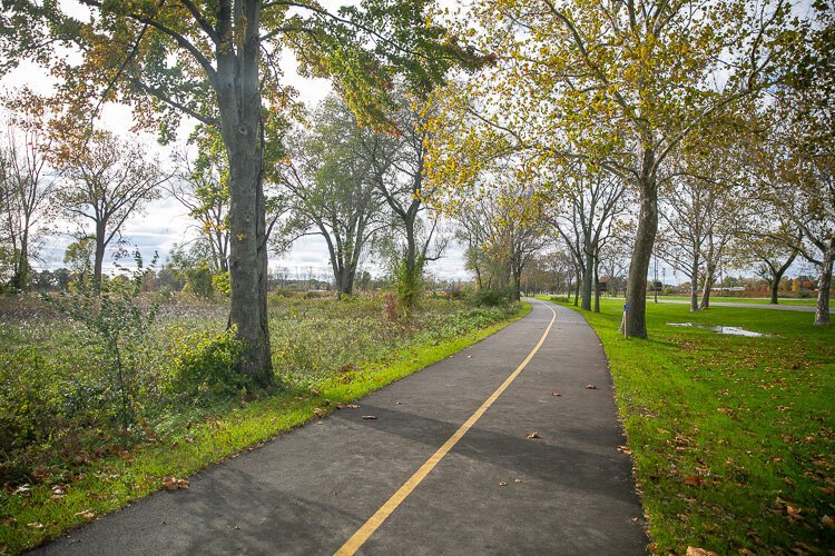 A well-maintained bike path at Lake St. Clair Metropark.