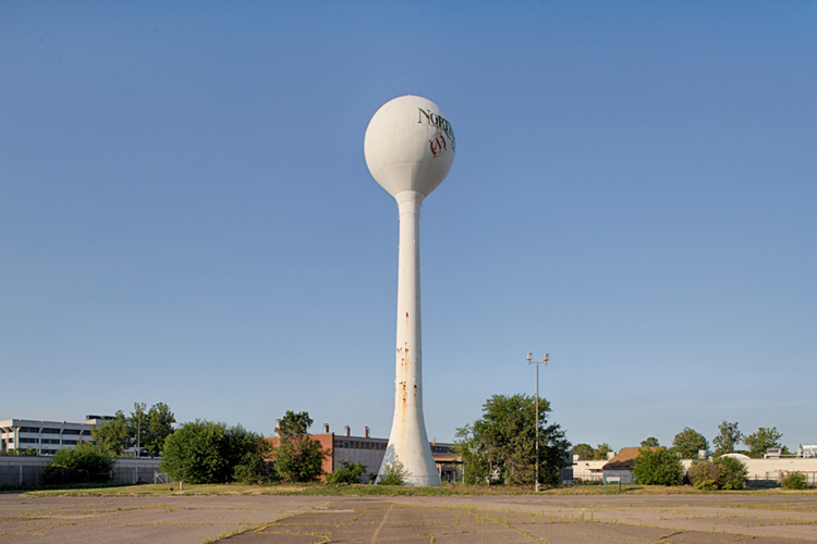 Northland Mall. Photo by Nick Hagen