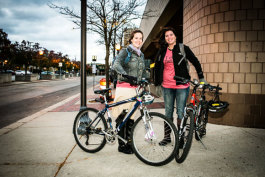 2 Women 4 Wheels