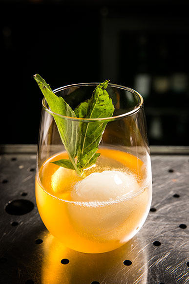 female-mixologists-004