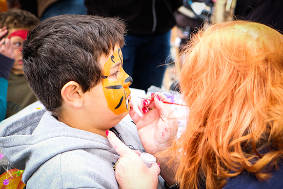 Facepainting at Farmington Pavilion