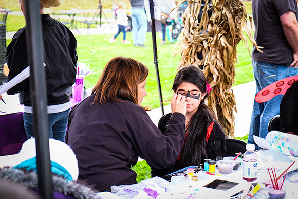 Facepainting at Farmington Pavilion 2