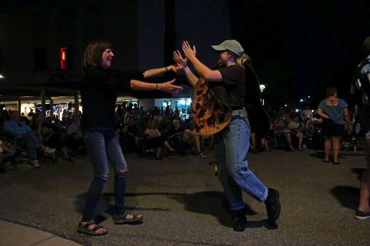 Even cookies were “Dancing in the Street.”