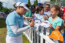 The LPGA players are accessible to the fans at the Dow GLBI.