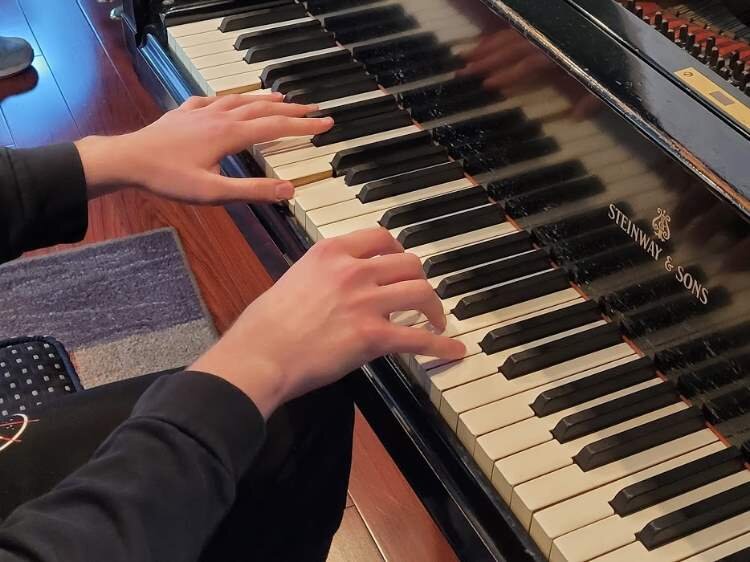 Joseph Jackson performs during his lesson at Hohmeyer's studio.