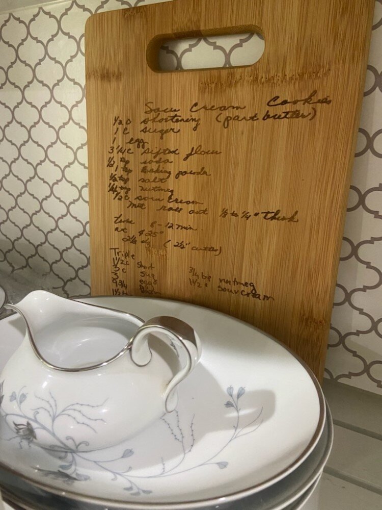 Recipe-cutting board