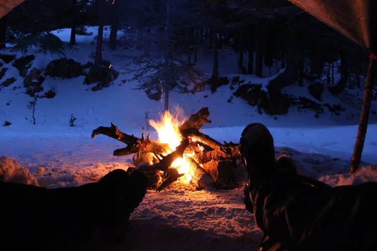 Enjoy a winter campfire at Chippewa Nature Center.