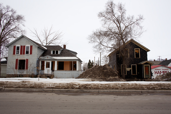 Building on site ready for demolition. / Beth Price