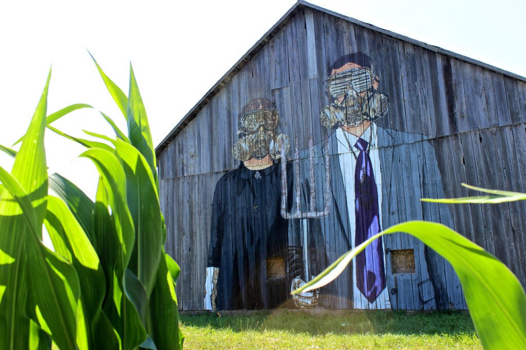 Barn mural by Hygienic Dress League