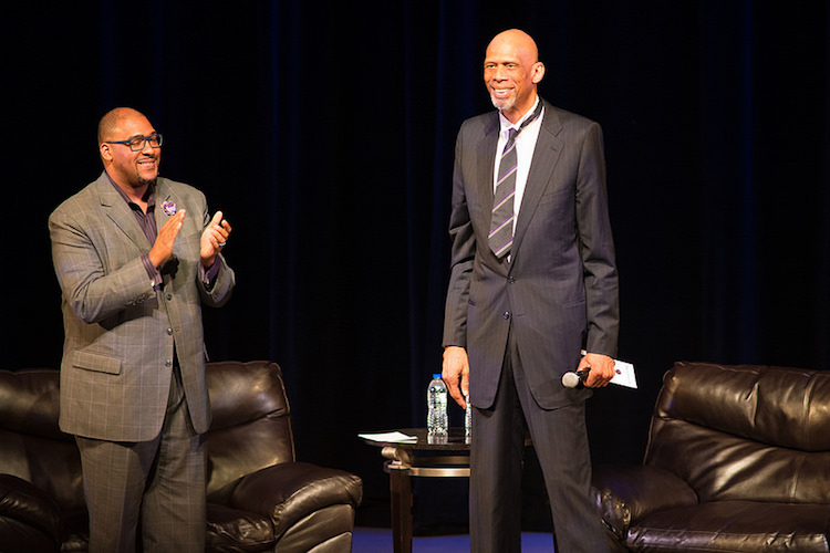 Tim Terrentine greets Kareem Abdul-Jabbar