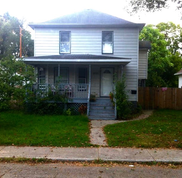 Kit homes like 1501 Egleston were once quite popular.