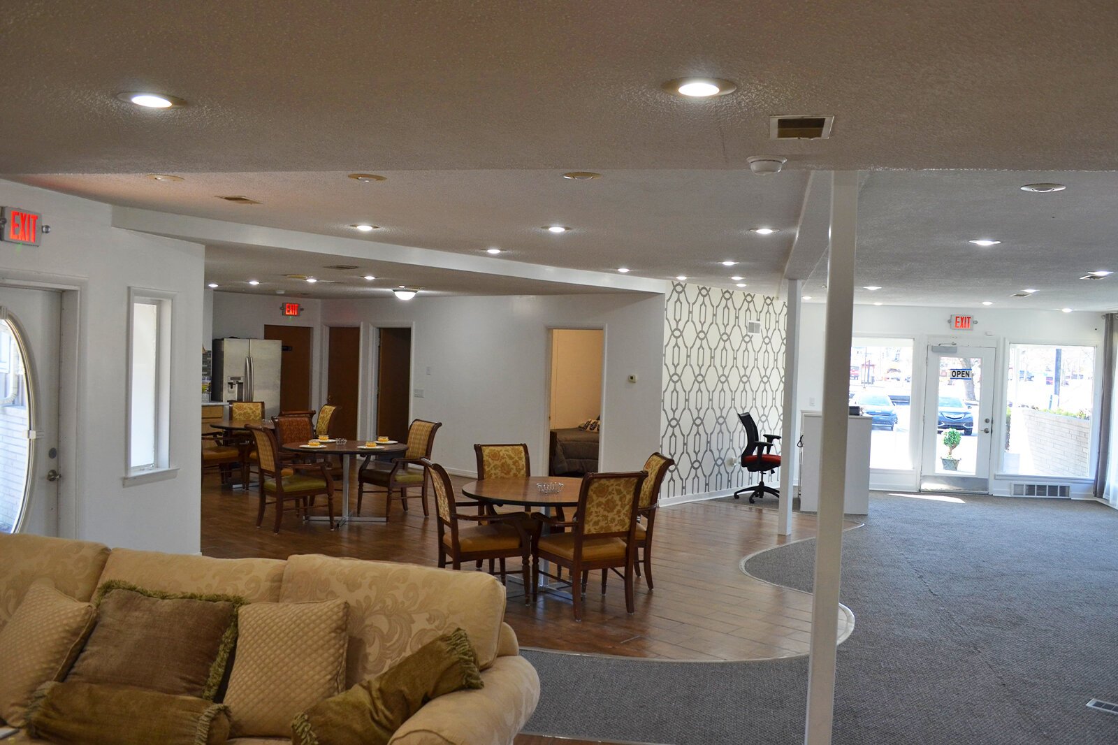 A large portion of Thrive’s space is dedicated to a common area where older adults can enjoy each other's company.