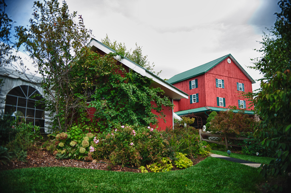 The grounds of Southern Exposure feature multiple dining and wedding ceremony experiences. 