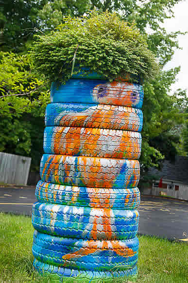 Totem at Art Center of Battle Creek