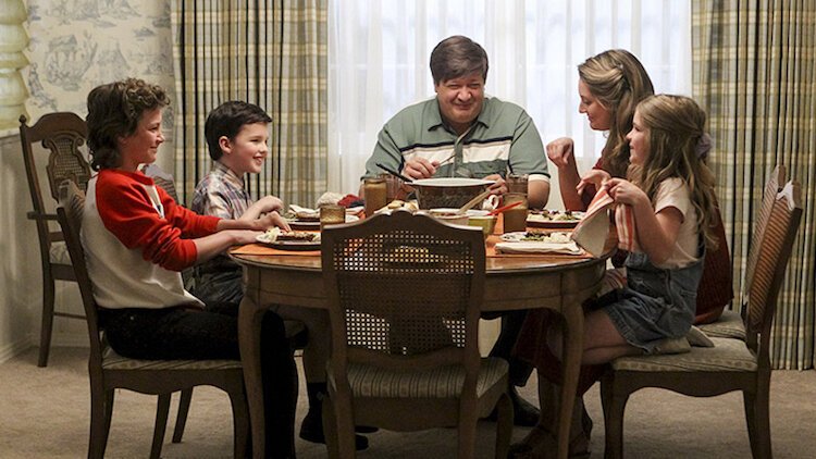 Lance Barber plays the dad, George Cooper Sr., on "Young Sheldon." 