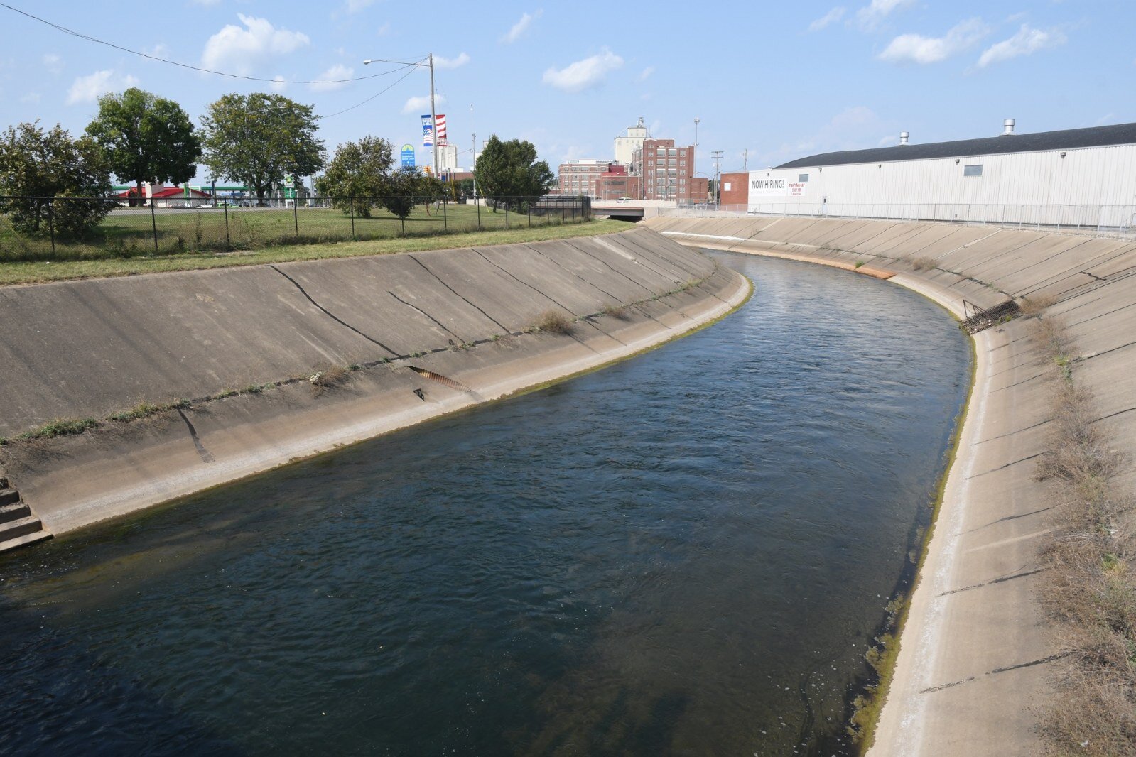 Looking west along the Kalamazoo River from Fountain Street, south of downtown Battle Creek.