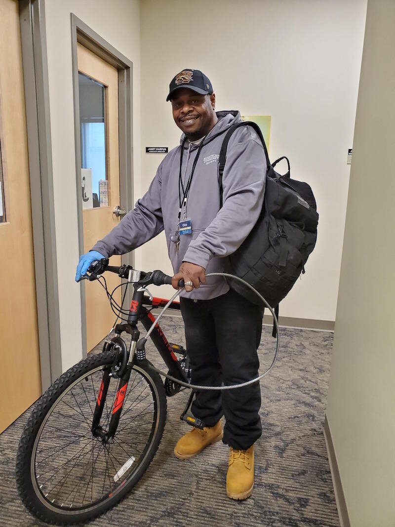 Elchico Reid receives a bike from Ministry with Community.