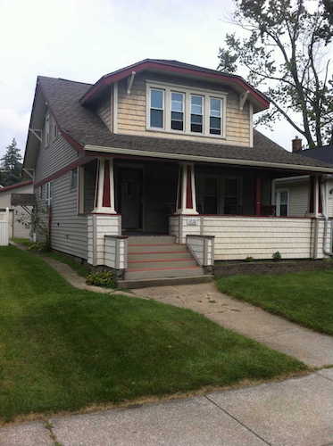 An example of interesting architecture in the Edison neighborhood.