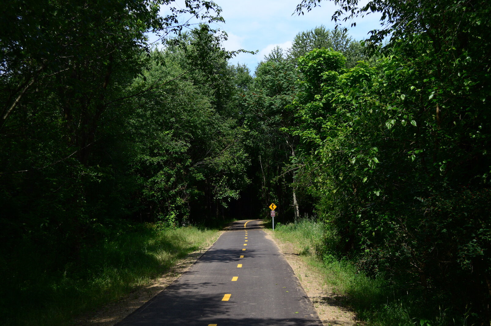 KRVT in River Oaks County Park near Galesburg.