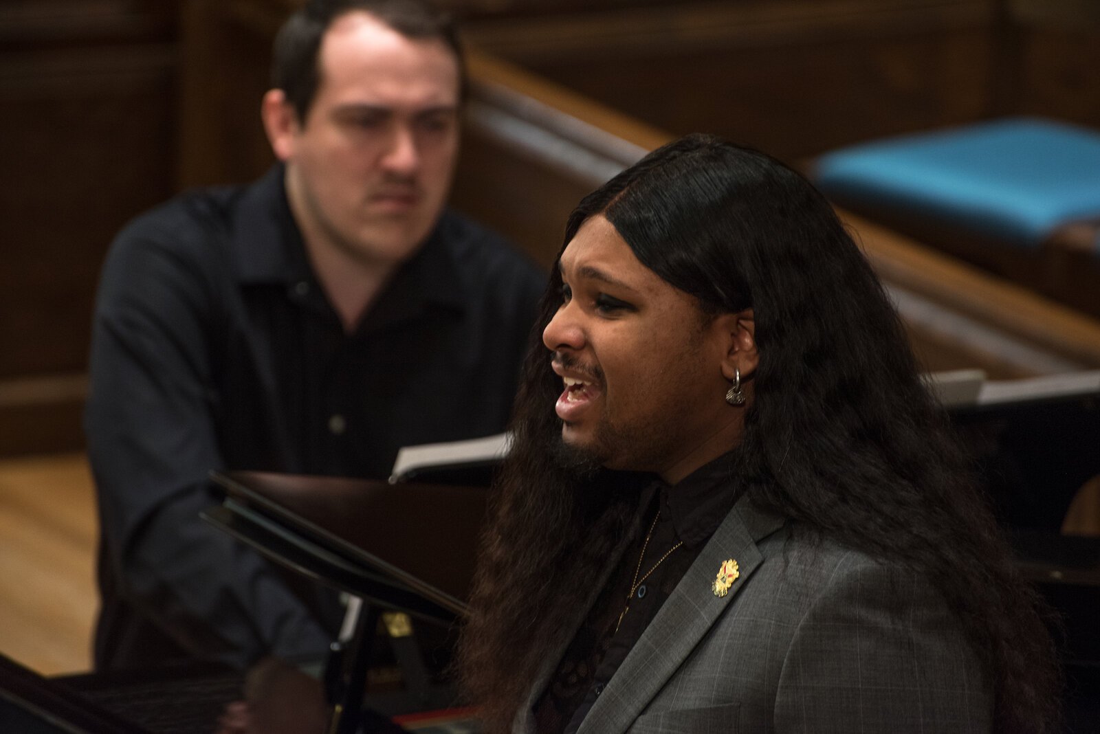 Entertainment at KNAC's announcement included local musicians.