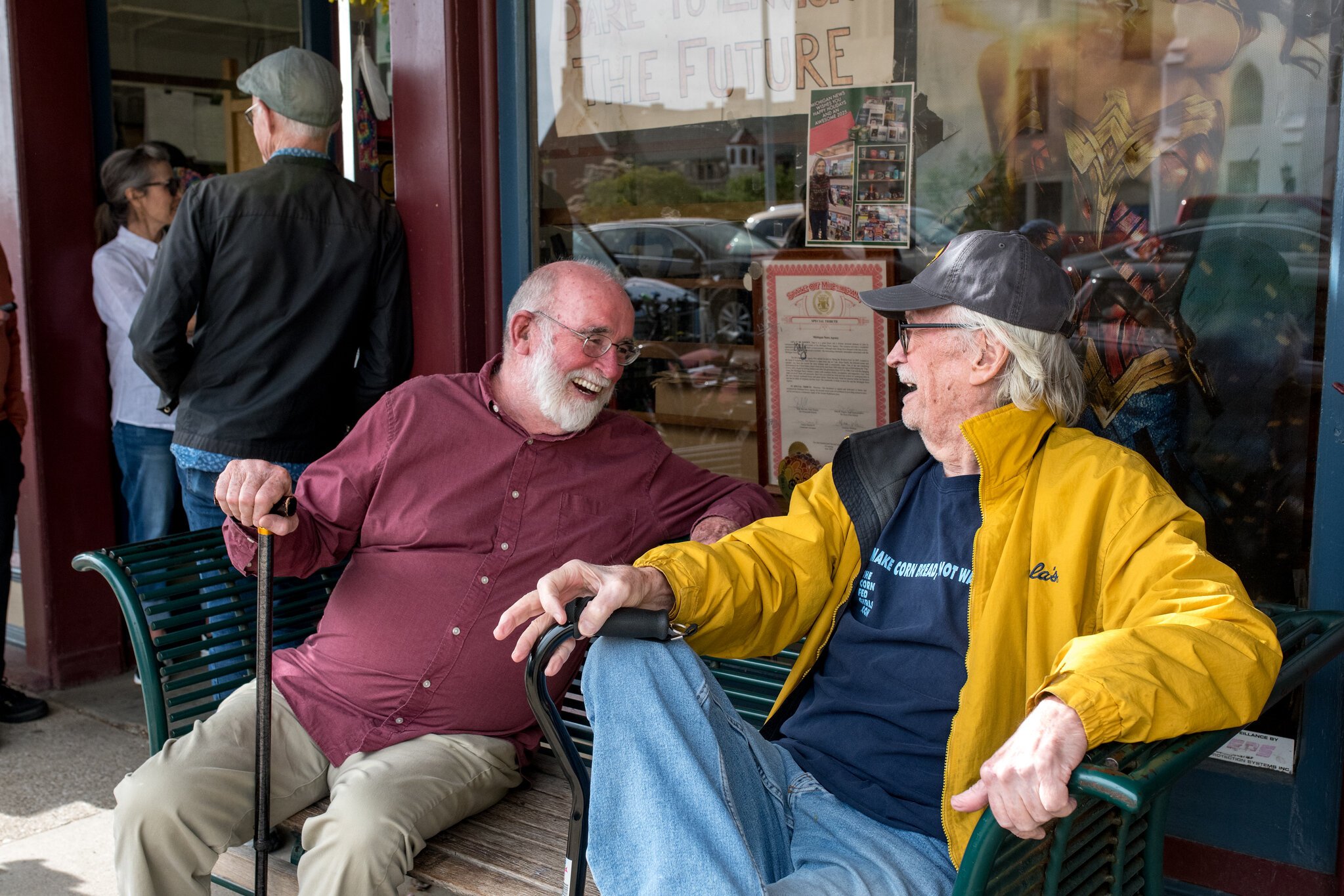 Mark Sahlgren (in the yellow jacket) sharing stories about Dean Hauck