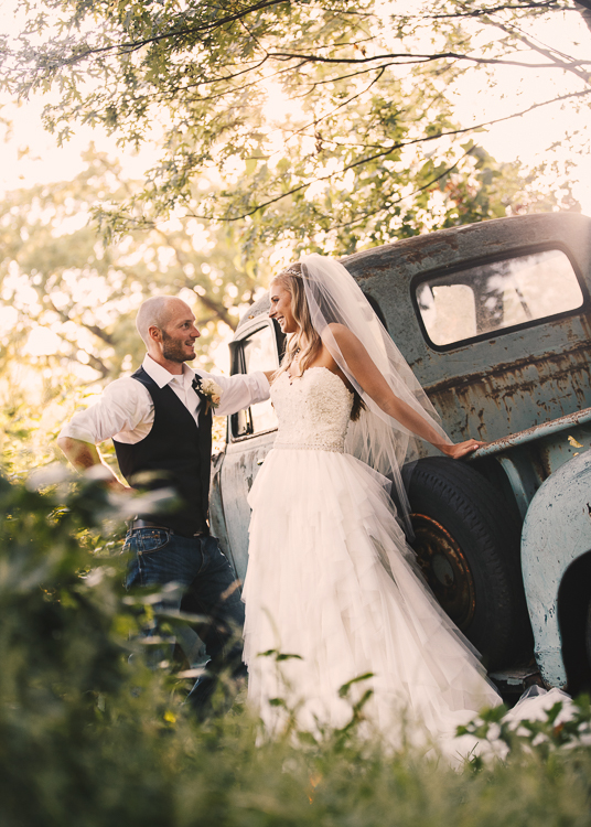 As a wedding photographer, Eric Hennig of Vague Photography, likes to tell stories.