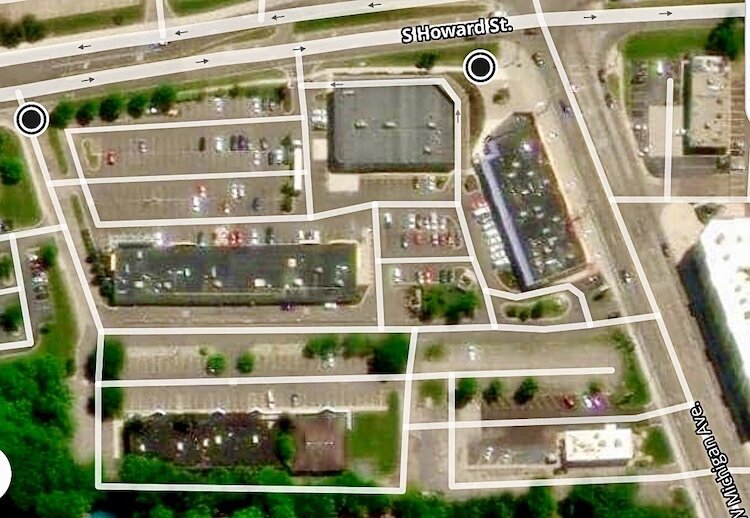 A Mapquest view of Campus Pointe Mall and its large parking lot.