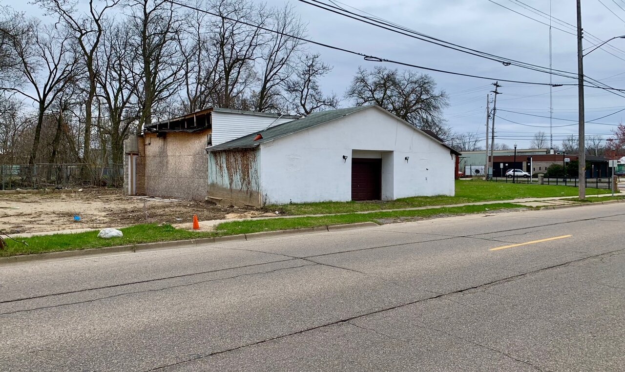 A vacant former nightclub building on North Street, just east of Westnedge Avenue is to be repurposed to provide six small housing units, five for young people at risk of being homeless and one for an on-site manager.