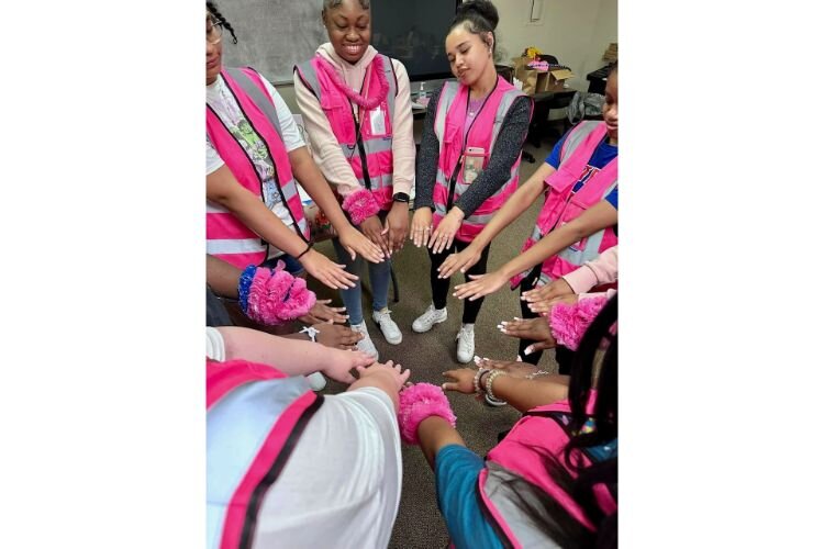 Girls Build Kalamazoo is a 501(c)(3) nonprofit organization committed to empowering middle and high-school girls in Kalamazoo County.