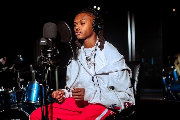 Babyfxce E, a rapper and hip hop artist from Flint who has signed with Atlantic Records, will be performing at the "Battle Creek vs Everybody" concert.