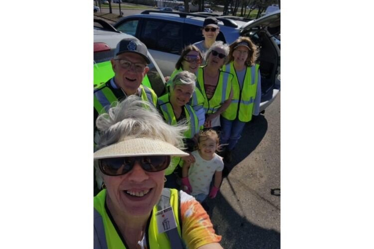 Litter Lads and Ladies group selfie!